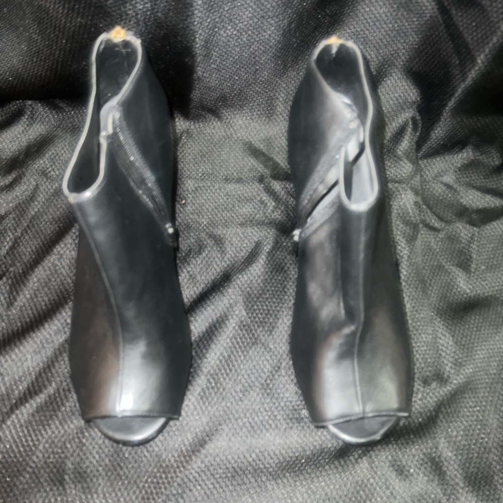 Torrid wedges
